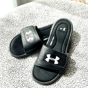 Under Armour Men’s Ignite V Slides Sz 12
